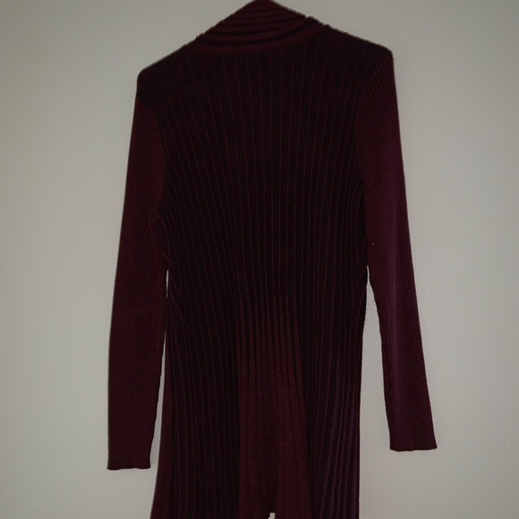 Women’s red and black cardigan - Picture 2 of 4